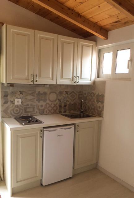 Yasemi Rooms Василики Екстериор снимка